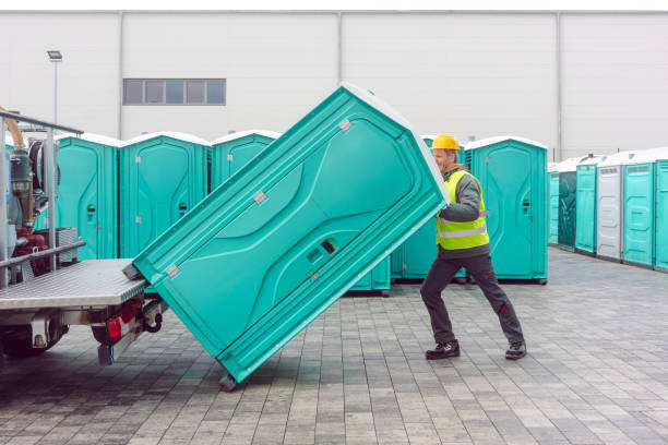 Porta potty delivery and setup in Yale, OK