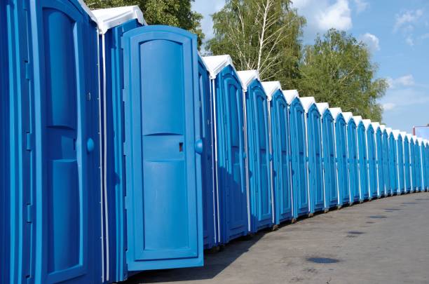 Best Portable restroom trailer rental  in Yale, OK